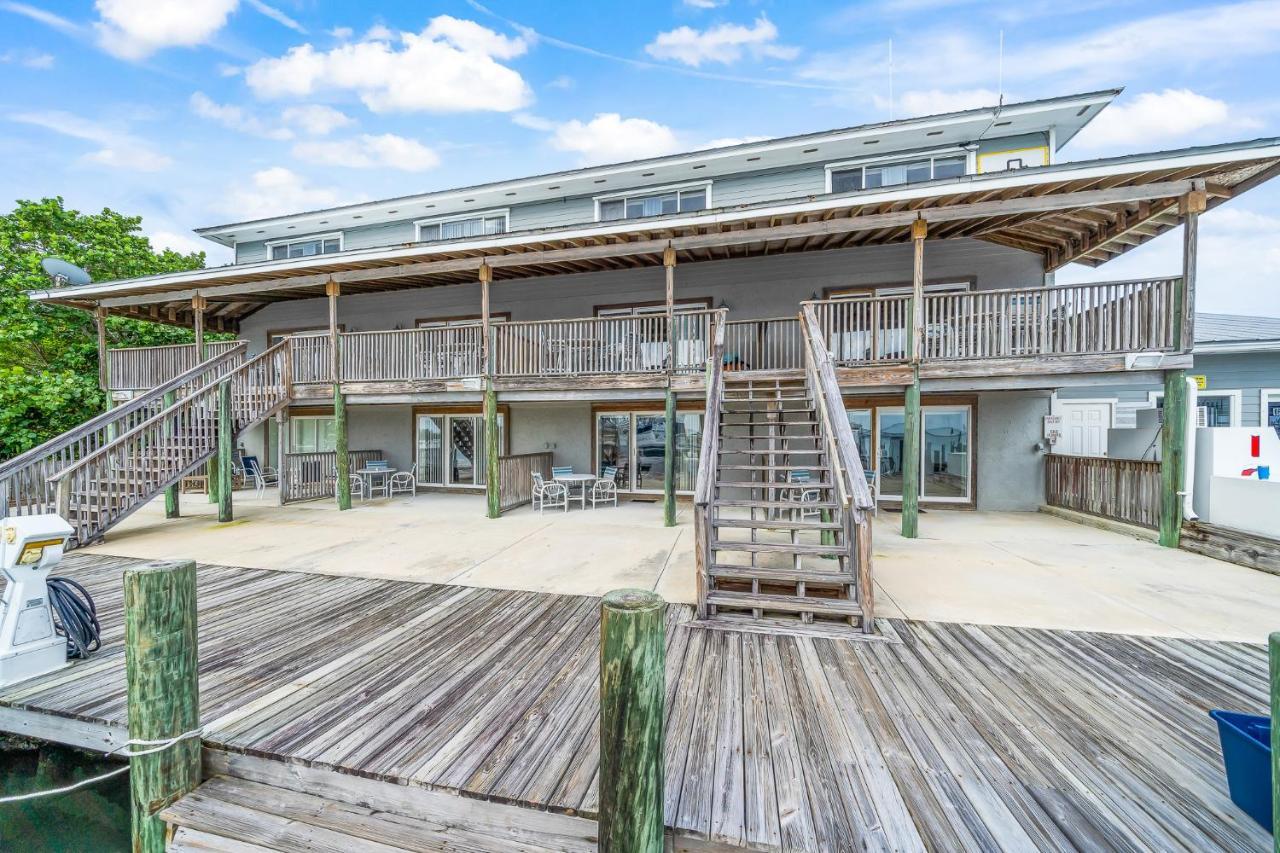 Sebastian Saltwater Lodge Luaran gambar